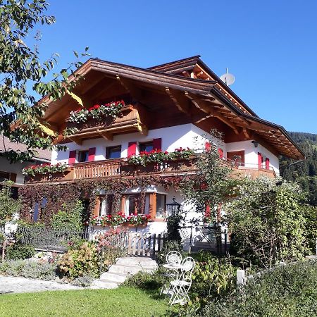 Ferienwohnung Haus Erika Brixen im Thale Exterior foto